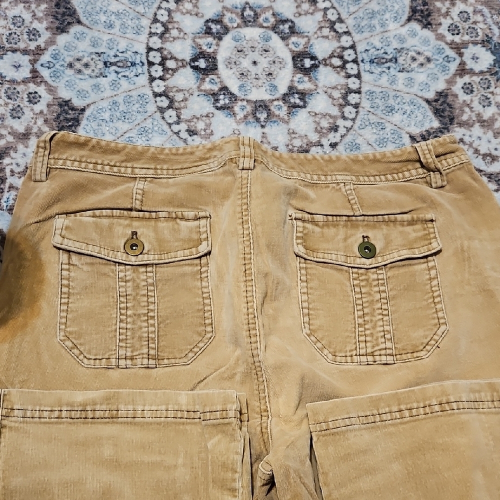 Eddie Bauer Beige Corduroy Cargo Wide Leg Pants - Picture 5 of 6